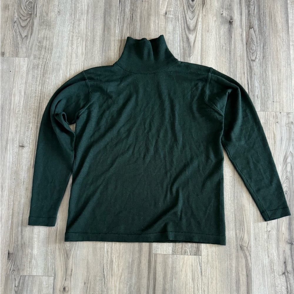 Vintage deep forest green merino wool turtleneck mock neck sweater